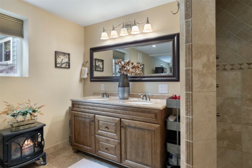 220 Cirque Drive, Bozeman MT 59718