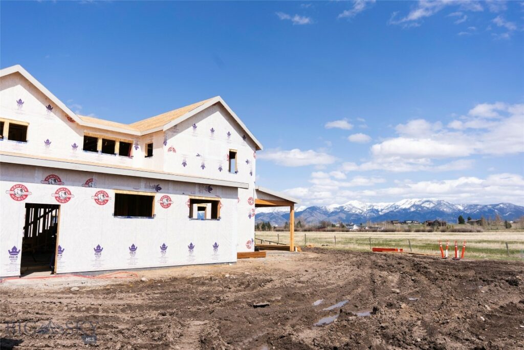 220 Creekbank Loop, Bozeman MT 59718