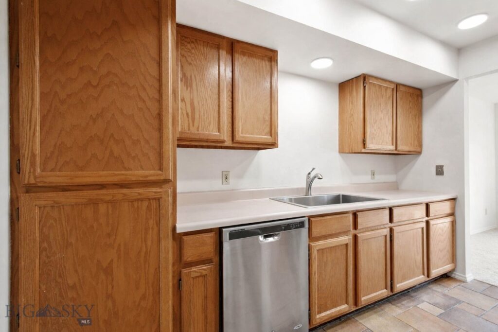 2200 W Dickerson Street, Bozeman MT 59718