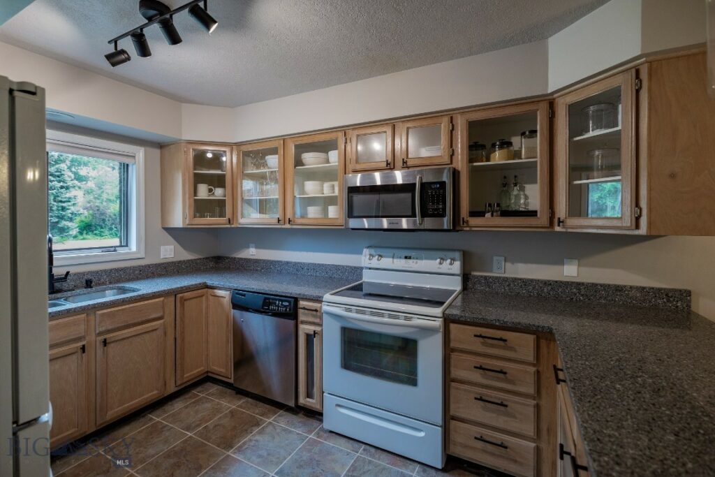2200 W Dickerson, Bozeman MT 59718
