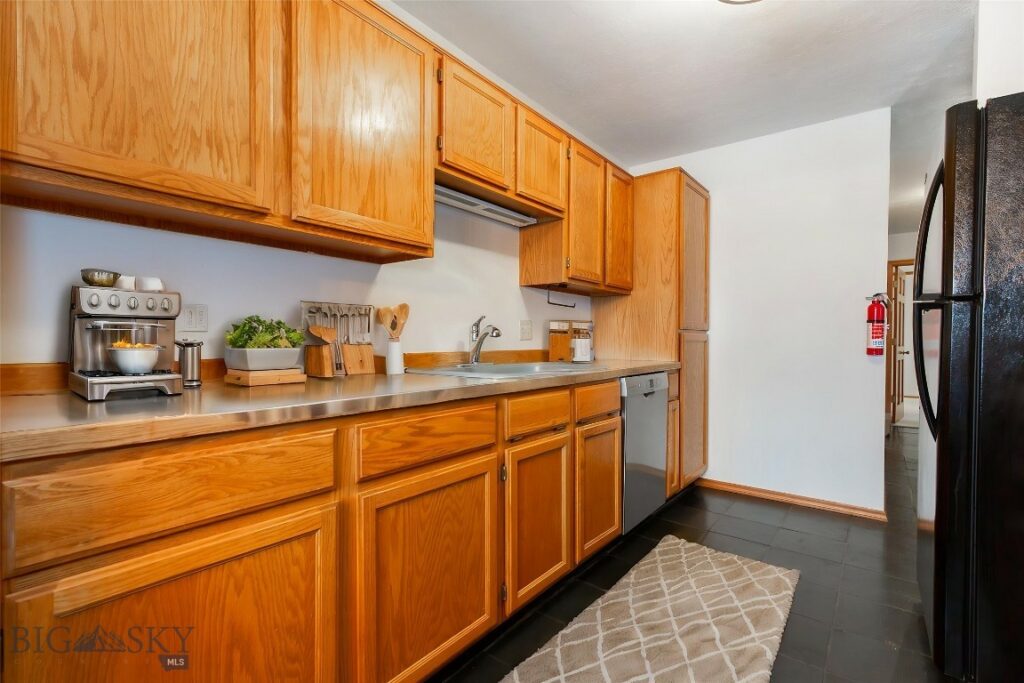 2200 W Dickerson, Bozeman MT 59718