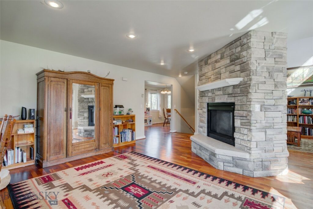 2202 Sourdough, Bozeman MT 59715