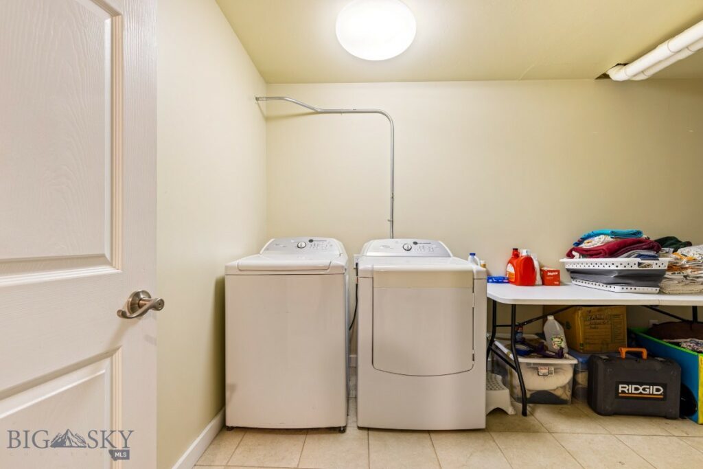 2202 Sourdough, Bozeman MT 59715