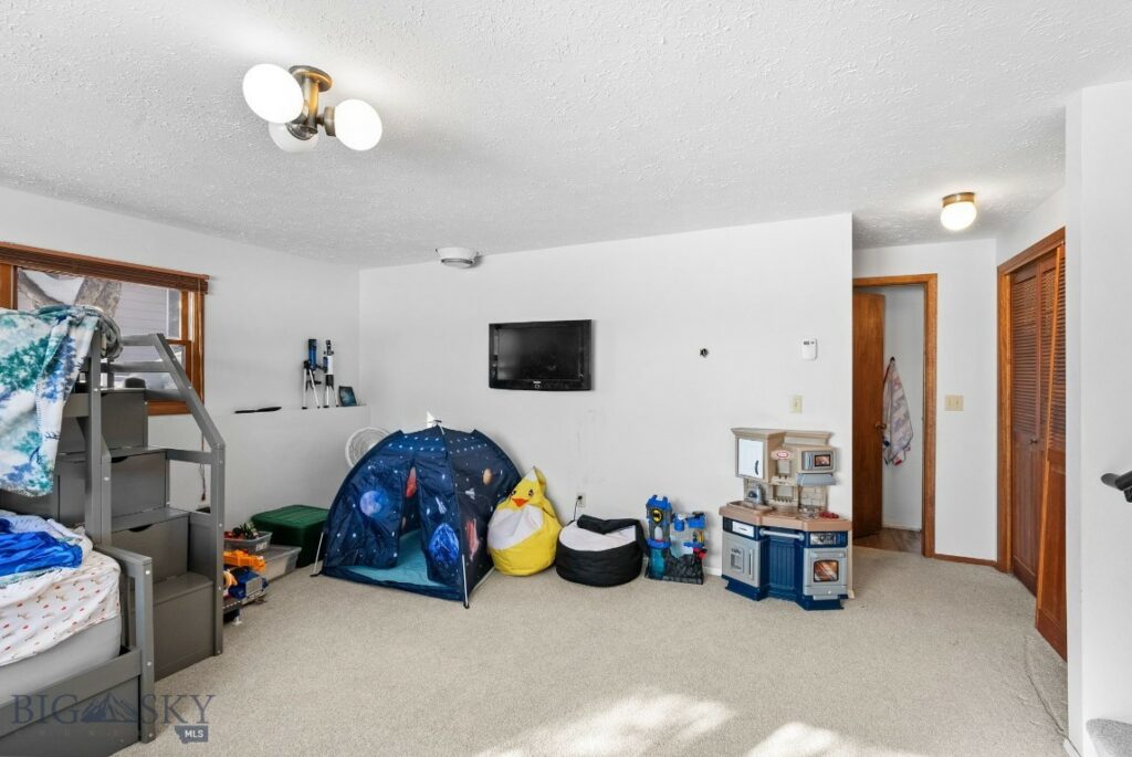 2205 W Beall Street, Bozeman MT 59718