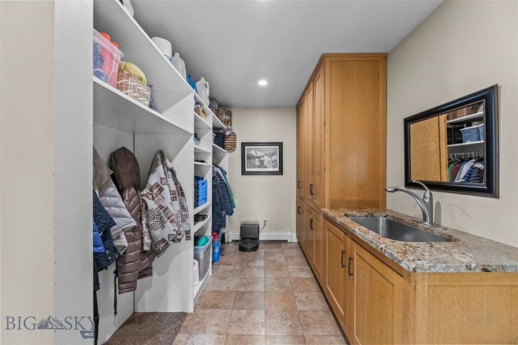 2215 Arrowleaf Hills Drive, Bozeman MT 59715