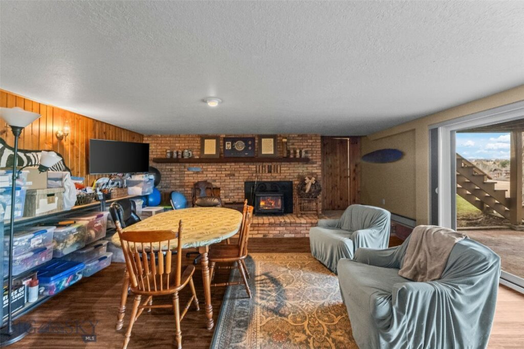2215 Arrowleaf Hills Drive, Bozeman MT 59715