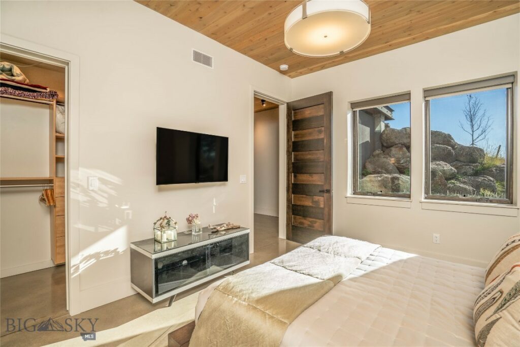225 Alpen Strasse Street, Bozeman MT 59715