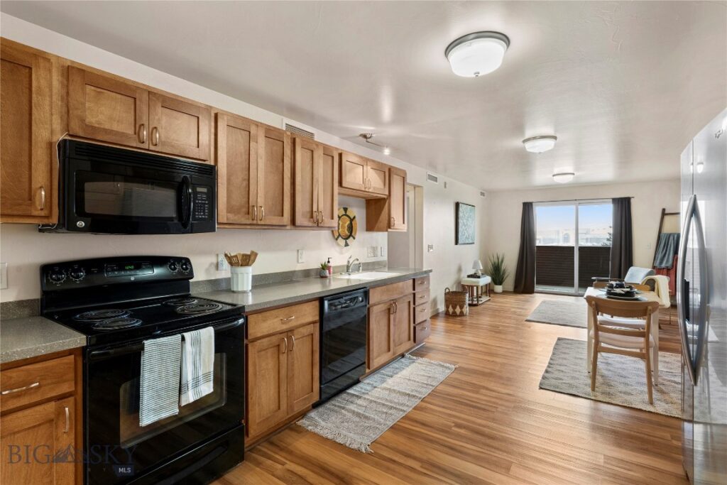 228 S Cottonwood, Bozeman MT 59718