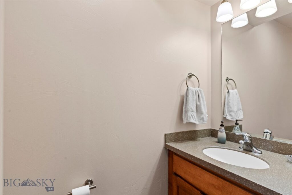 228 S Cottonwood, Bozeman MT 59718