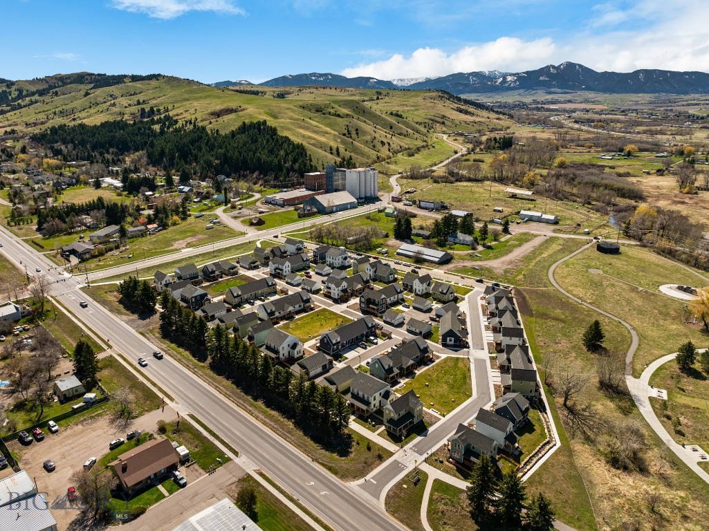 2307 Blue Silos Way, Bozeman MT 59715