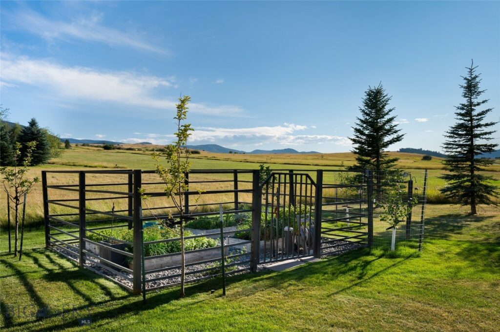 231 Derek, Bozeman MT 59718