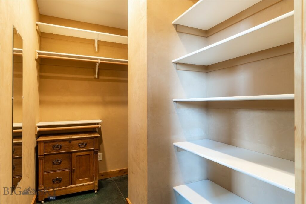 235 Turtle Way, Bozeman MT 59715