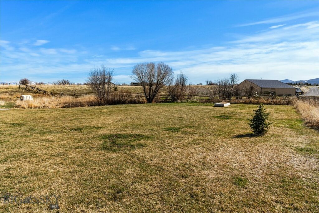 236 Holland Lane, Bozeman MT 59718