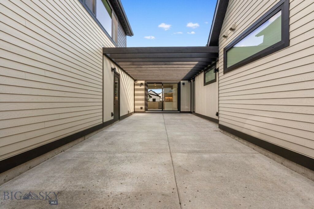 2839 Cielo Way, Bozeman MT 59718