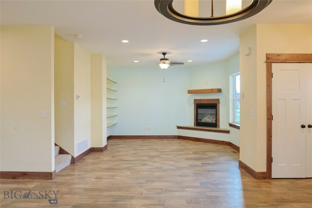 24 Red Rock Court, Bozeman MT 59718