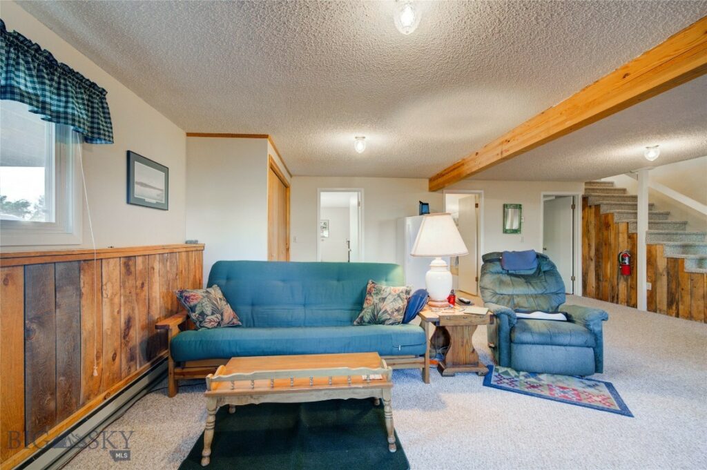 24 Glacier Mountain Lane, Bozeman MT 59718