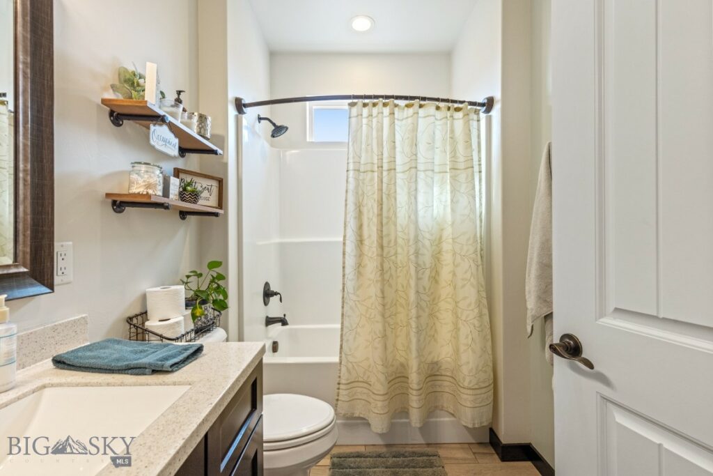 24 King Meadows Lane, Bozeman MT 59718