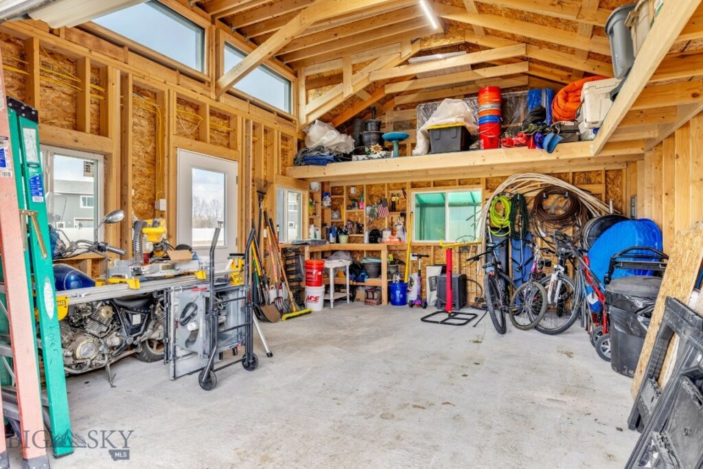24 King Meadows Lane, Bozeman MT 59718