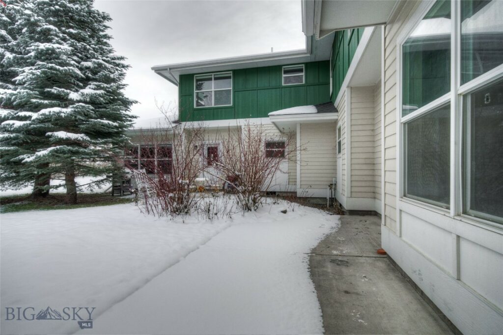 24 N Hanley Avenue, Bozeman MT 59718