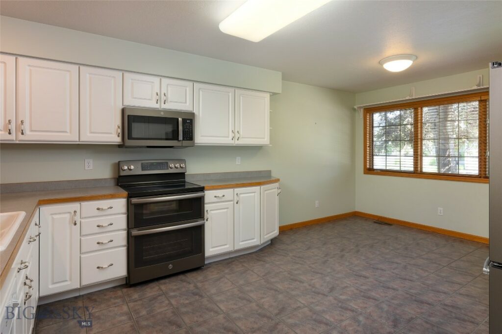 2400 Durston Road, Bozeman MT 59718
