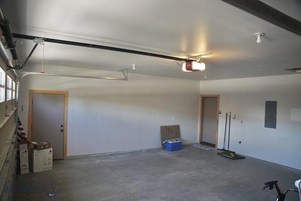 2403 Birdie Drive, Bozeman MT 59715