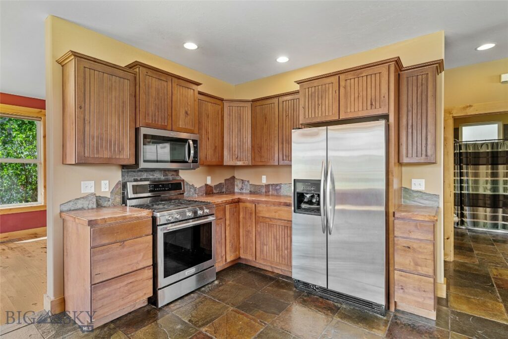 2407 Ferguson, Bozeman MT 59718