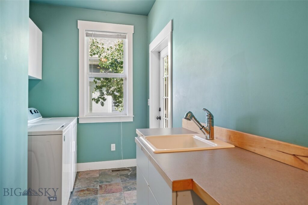 2407 Ferguson, Bozeman MT 59718