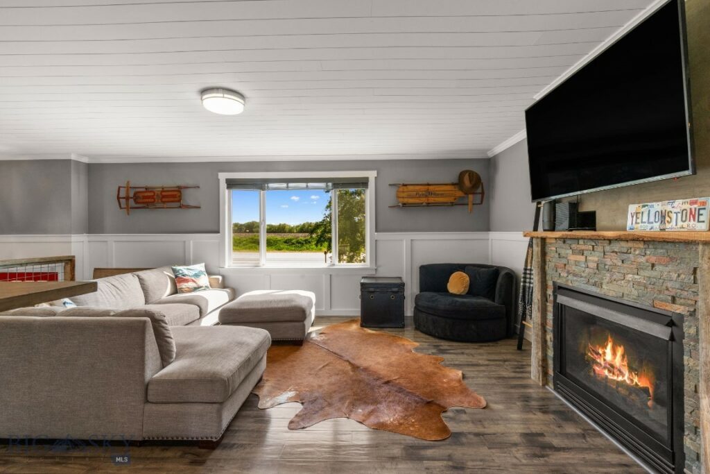 24151 Frontage Road, Bozeman MT 59718
