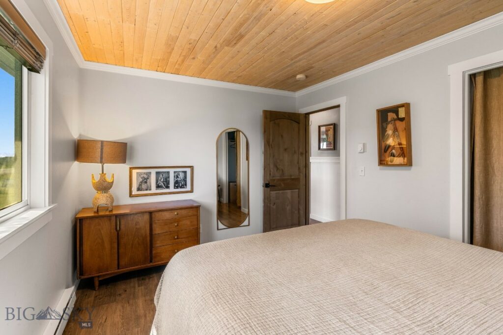 24151 Frontage Road, Bozeman MT 59718