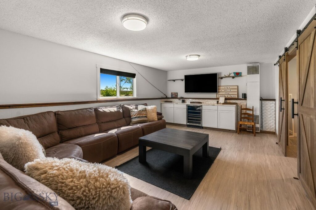 24151 Frontage Road, Bozeman MT 59718