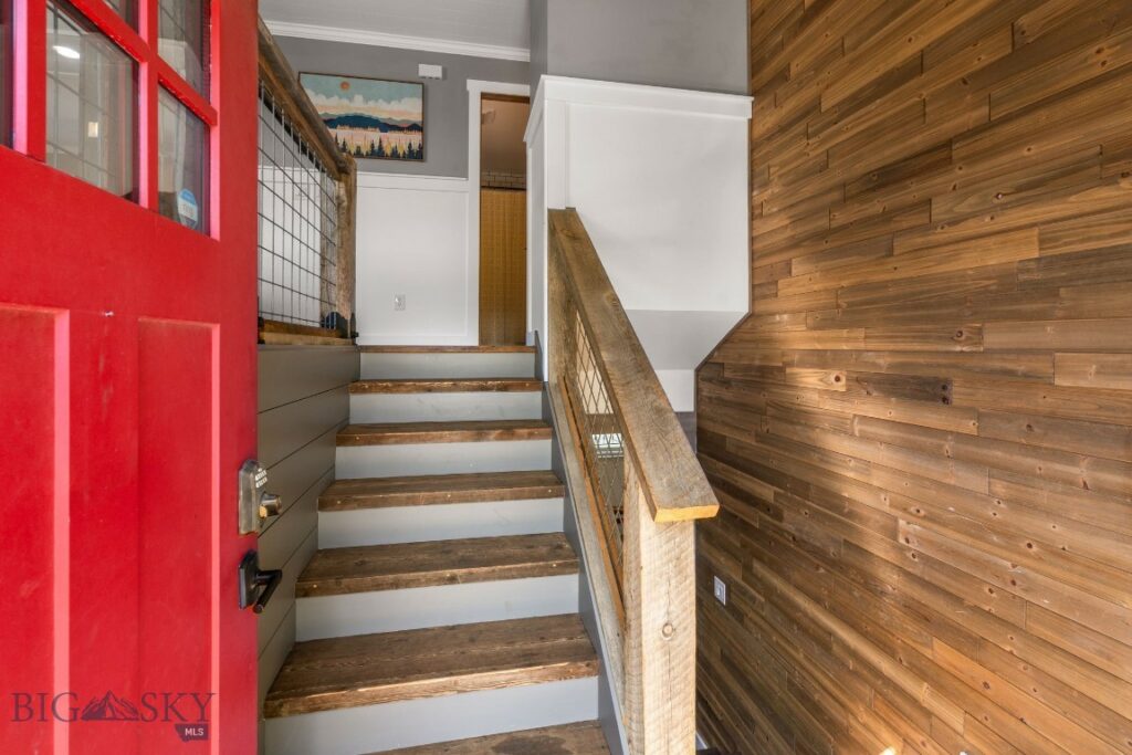 24151 Frontage Road, Bozeman MT 59718