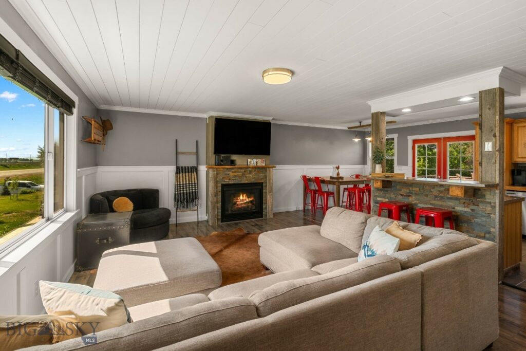24151 Frontage Road, Bozeman MT 59718