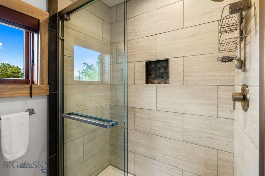 2425 Arnica, Bozeman MT 59715