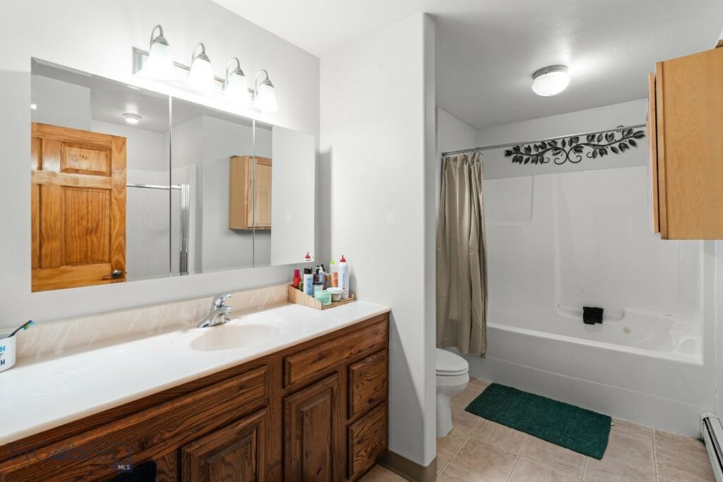 2426 Harper Puckett, Bozeman MT 59718