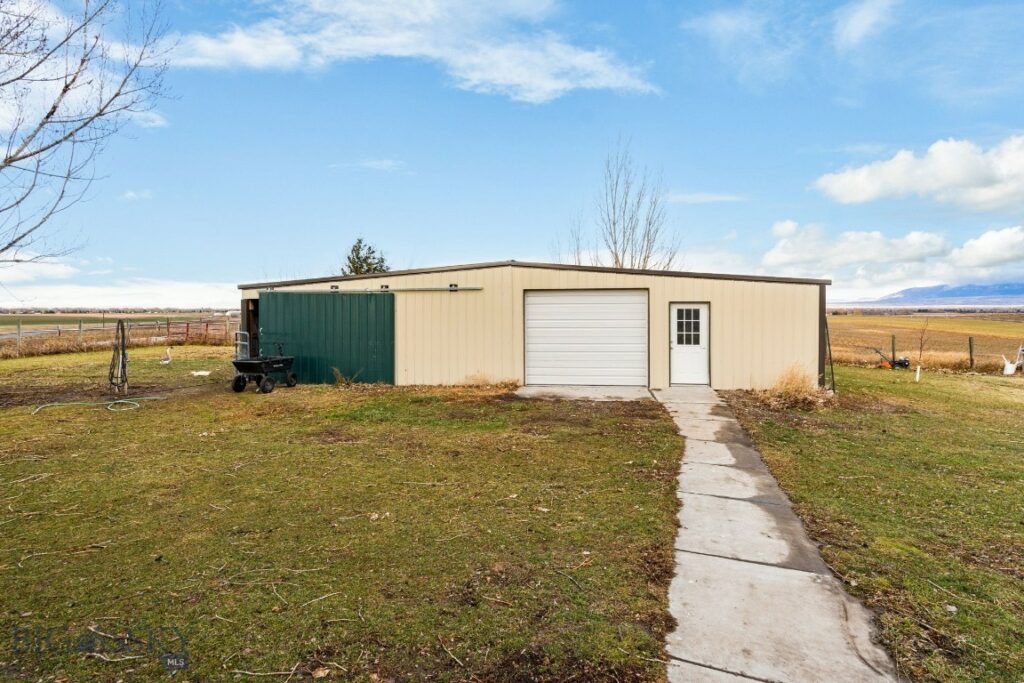 2426 Harper Puckett, Bozeman MT 59718
