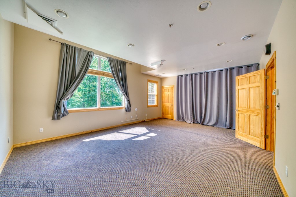 243 Pegasus Drive, Bozeman MT 59718