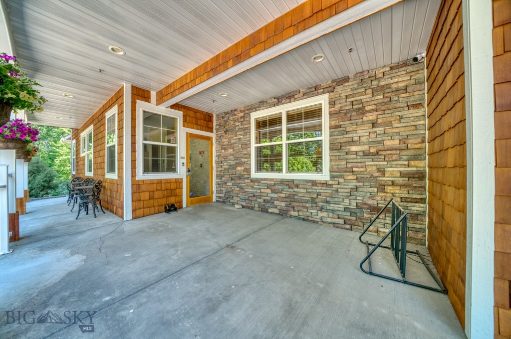 243 Pegasus Drive, Bozeman MT 59718