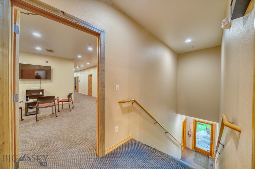243 Pegasus Drive, Bozeman MT 59718