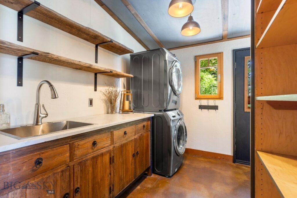 2449 Turkey Red Lane, Bozeman MT 59715