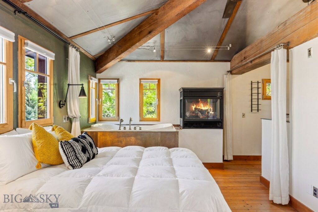 2449 Turkey Red Lane, Bozeman MT 59715