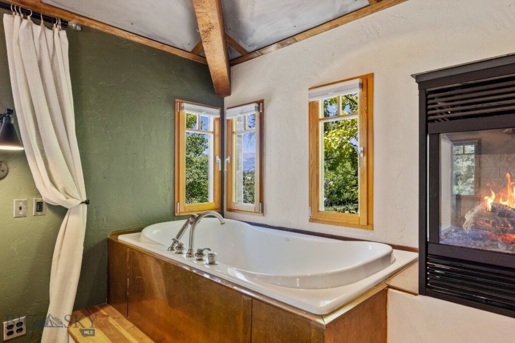 2449 Turkey Red Lane, Bozeman MT 59715