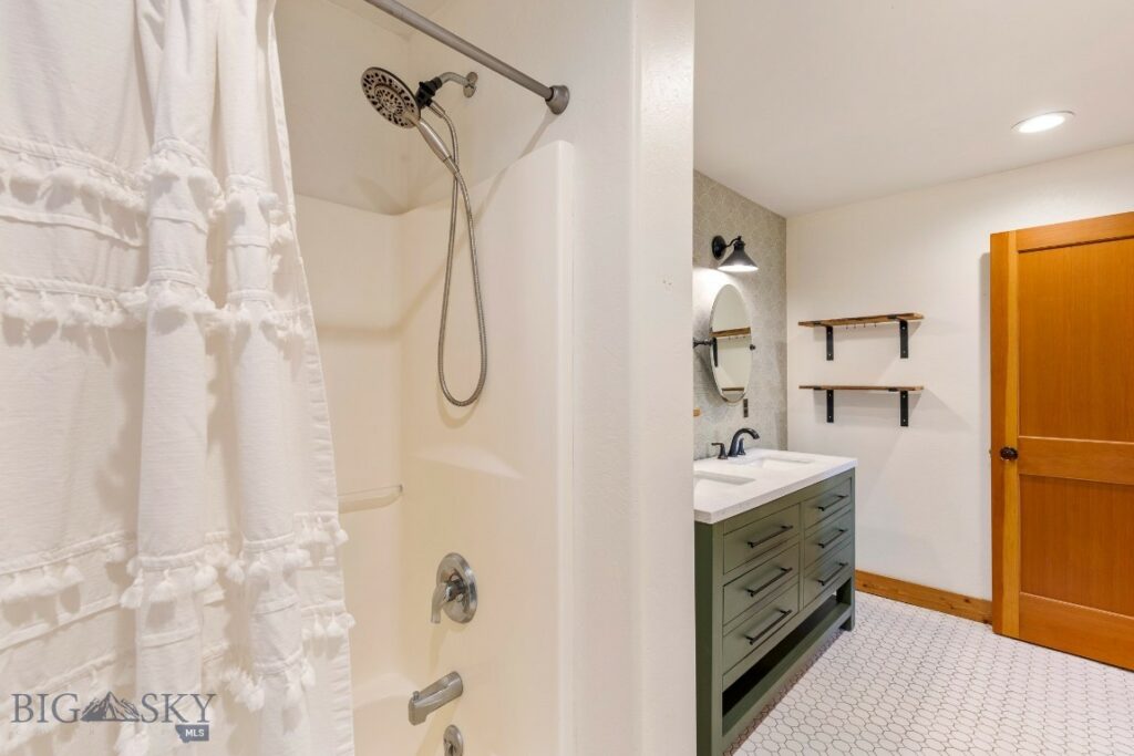 2449 Turkey Red Lane, Bozeman MT 59715