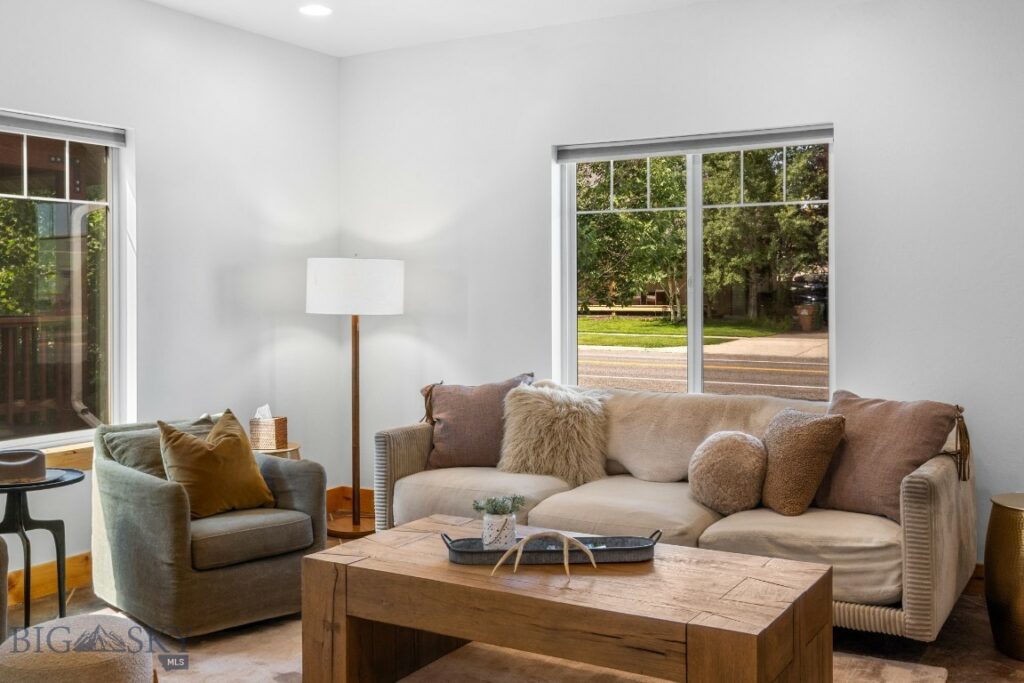 2464 Ferguson Avenue, Bozeman MT 59718