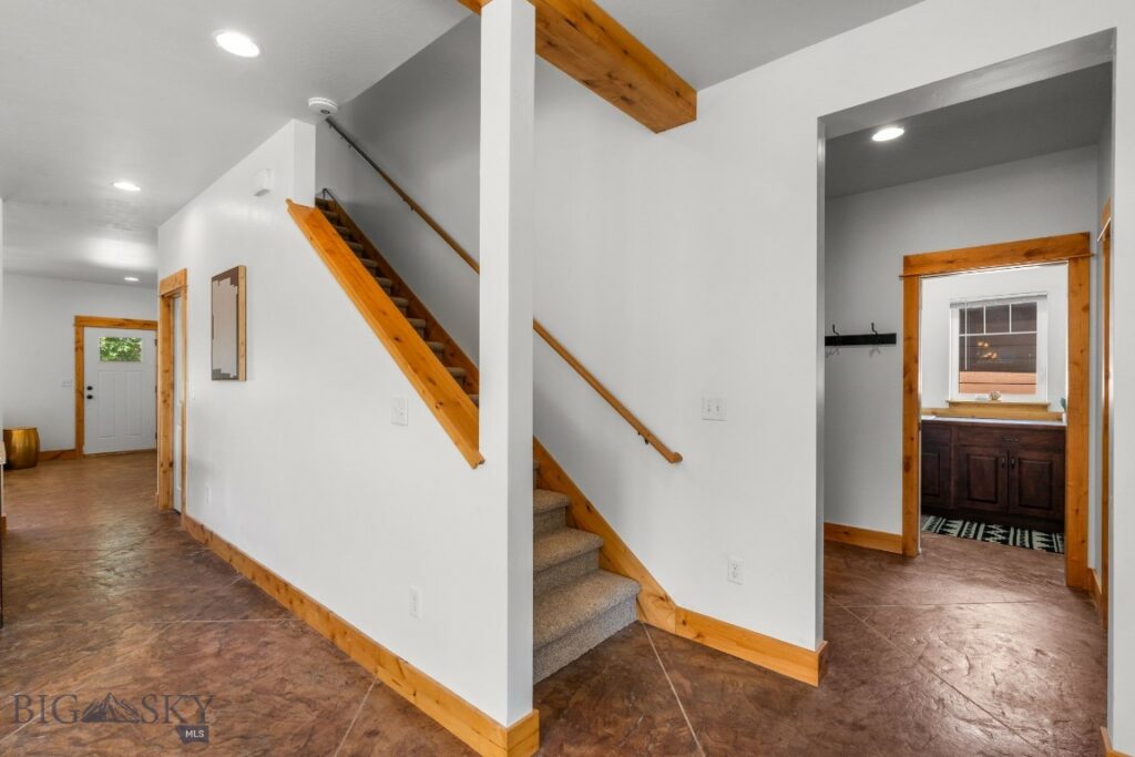 2464 Ferguson Avenue, Bozeman MT 59718