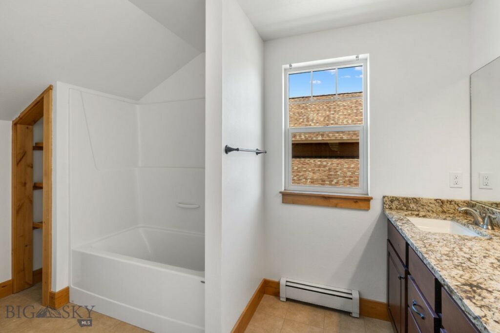 2464 Ferguson Avenue, Bozeman MT 59718