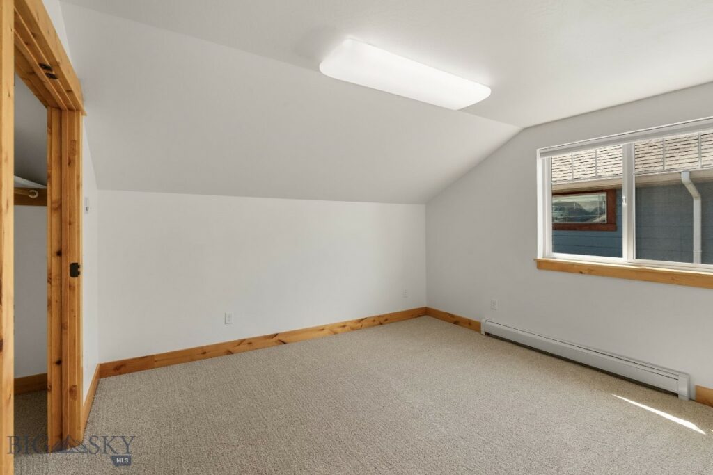 2464 Ferguson Avenue, Bozeman MT 59718