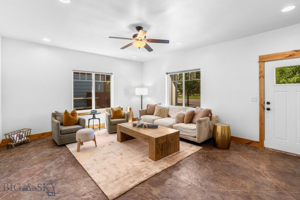 2464 Ferguson Avenue, Bozeman MT 59718