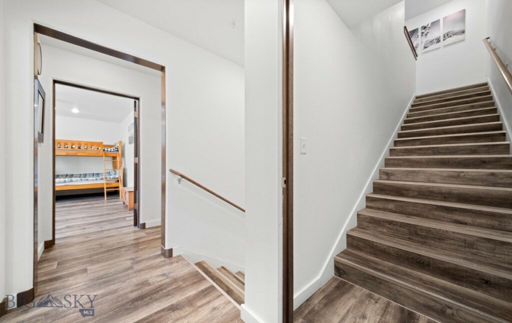 247 New Ventures Drive, Bozeman MT 59718