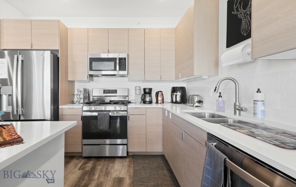 247 New Ventures Drive, Bozeman MT 59718