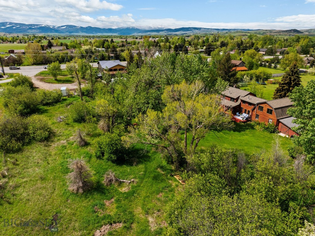25 Big Chief Trail, Bozeman MT 59718
